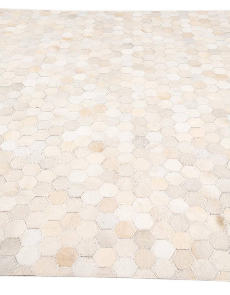 Detail image of  5' x 7' 10 Cowhide Stocks Rug