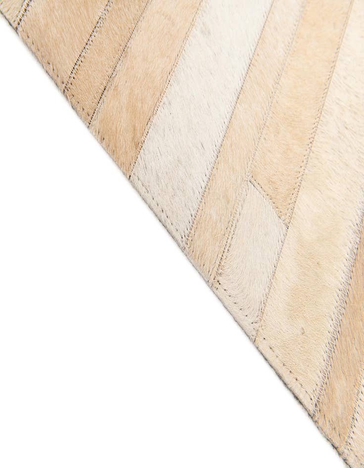 Detail image of  5' 1 x 7' 11 Cowhide Stocks Rug