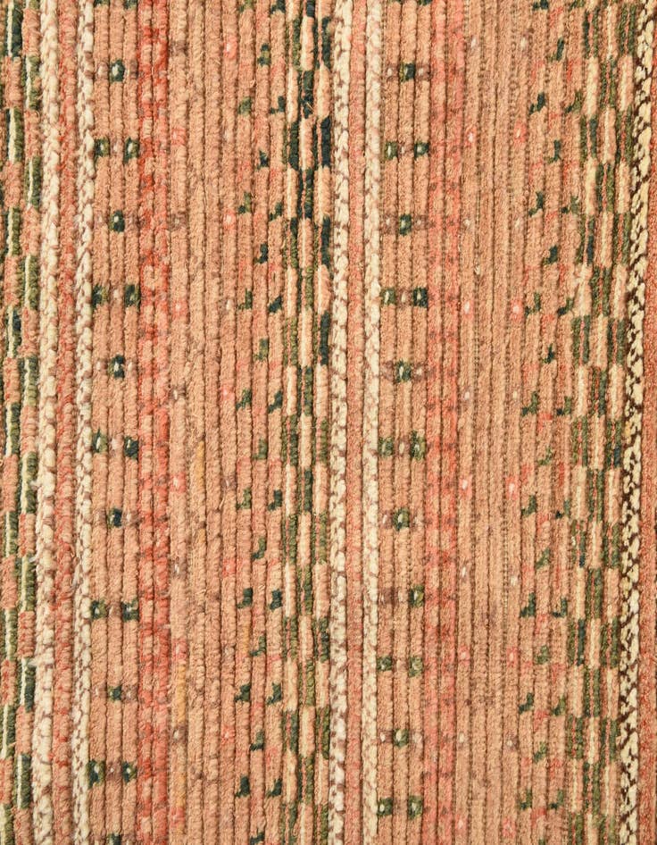 Detail image of  5' x 8'  Hand Knotted Darya Wool Rug