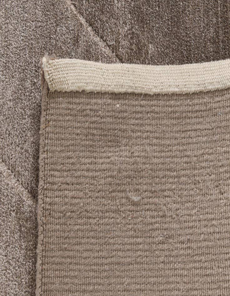 Detail image of  9' 10 x 13' 1  Hand Knotted Darya Wool Rug