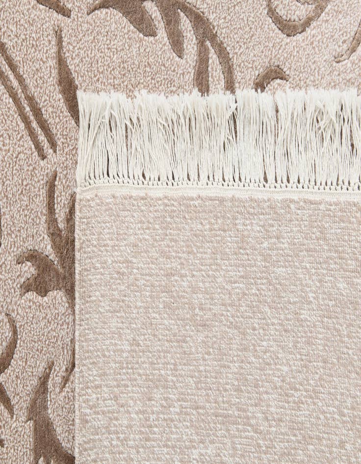 Detail image of  6' 10 x 9' 7  Hand Knotted Darya Wool Rug