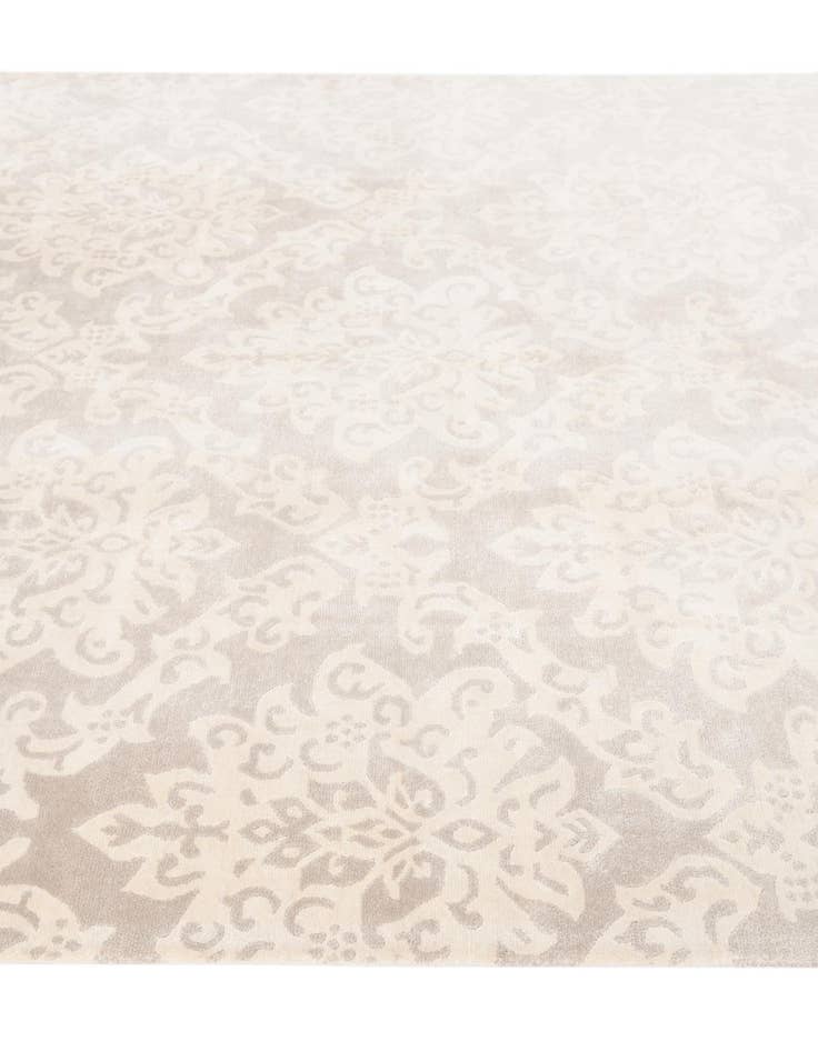 Detail image of  6' 7 x 9' 10  Hand Knotted Darya Wool Rug