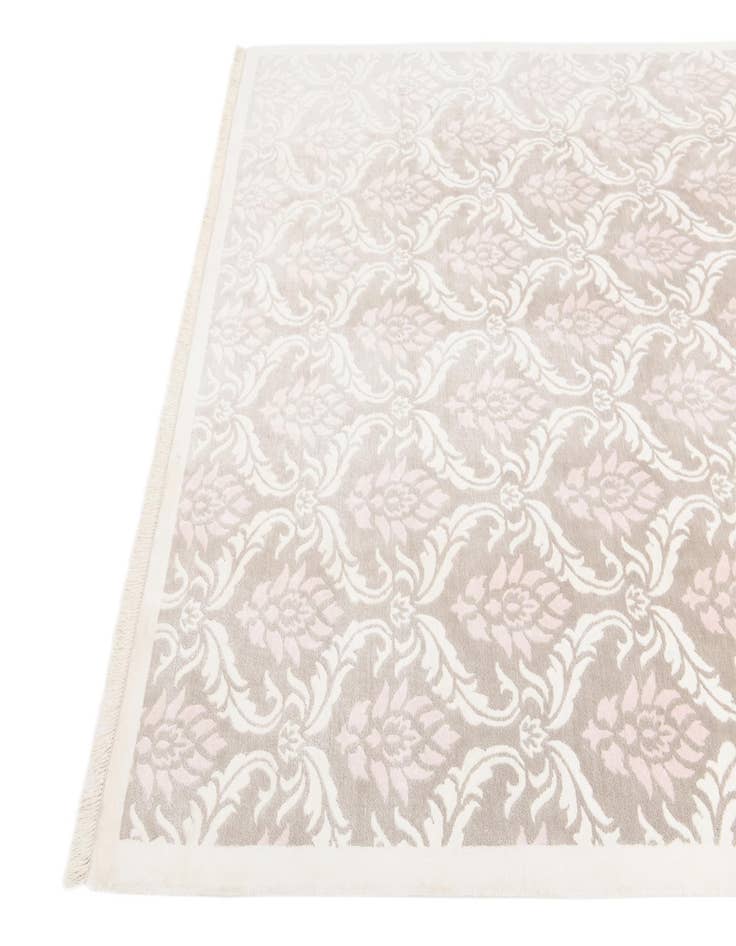 Detail image of  6' 9 x 9' 11  Hand Knotted Darya Wool Rug