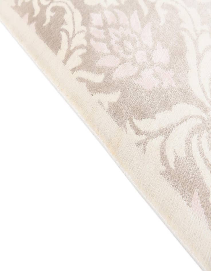 Detail image of  6' 9 x 10'  Hand Knotted Darya Wool Rug