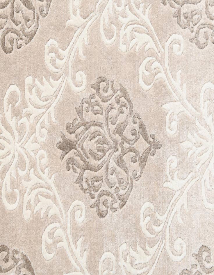 Detail image of  2' 7 x 4' 1  Hand Knotted Darya Wool Rug