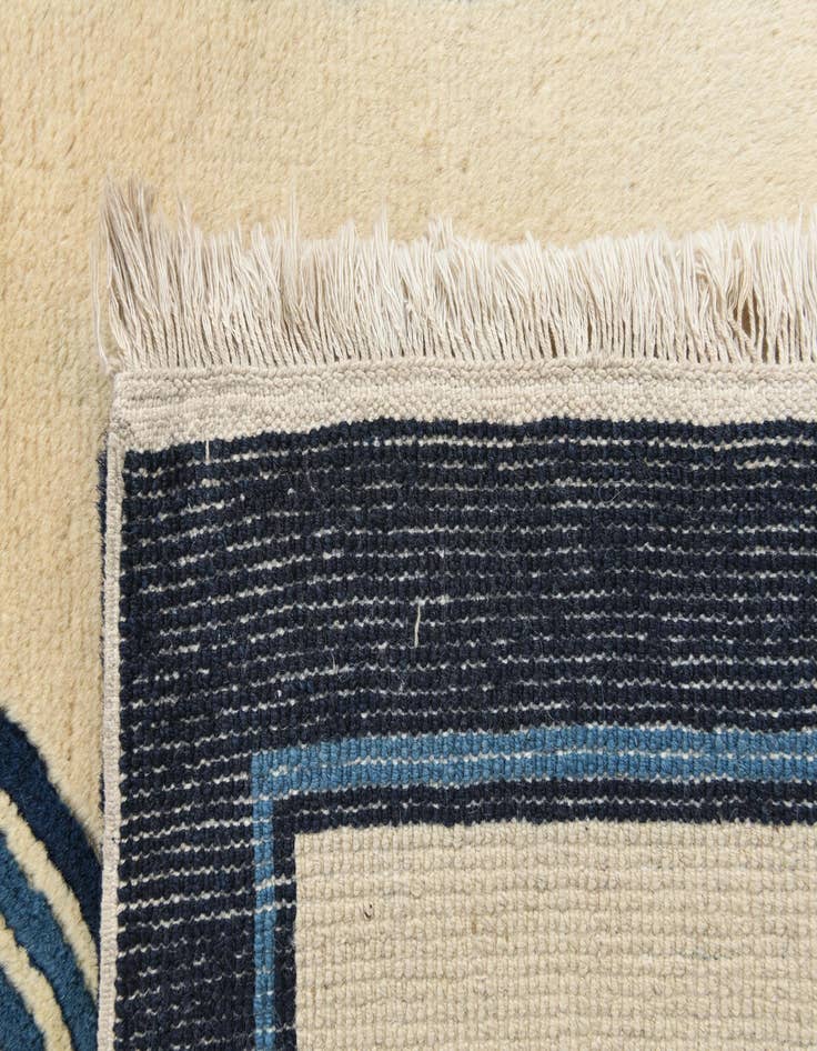 Detail image of  3' 1 x 5' 1  Hand Knotted Darya Rug