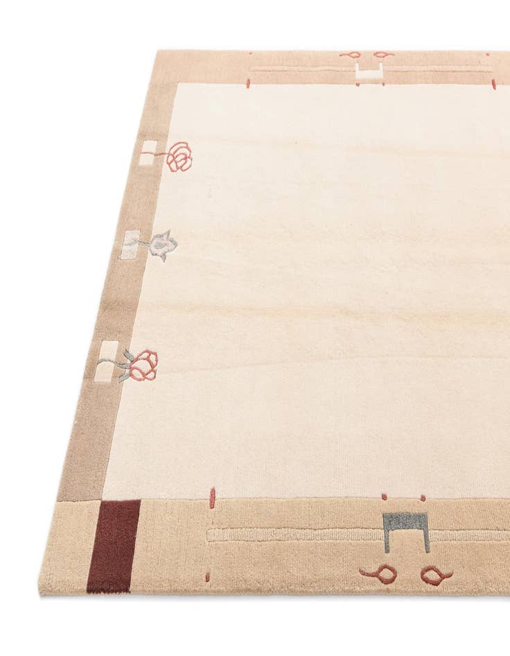 Detail image of  4' 7 x 6' 9  Hand Knotted Darya Wool Rug