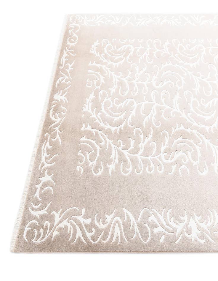 Detail image of  6' 9 x 9' 5  Hand Knotted Darya Rug