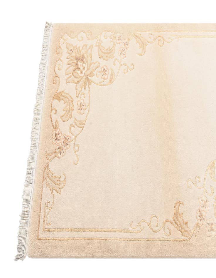 Detail image of  2' 8 x 4' 6  Hand Knotted Darya Wool Rug