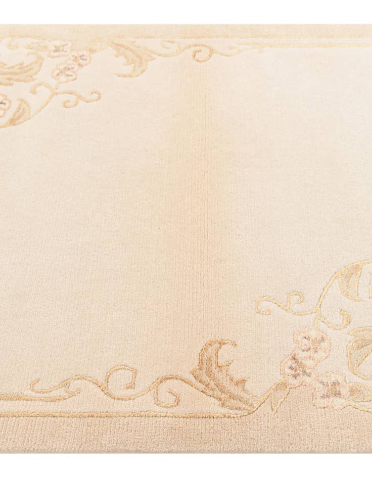 Detail image of  2' 8 x 4' 6  Hand Knotted Darya Wool Rug