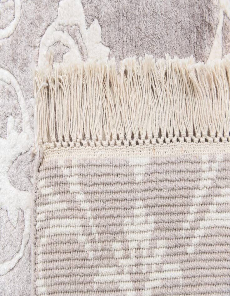 Detail image of  6' 2 x 9' 5  Hand Knotted Darya Wool Rug