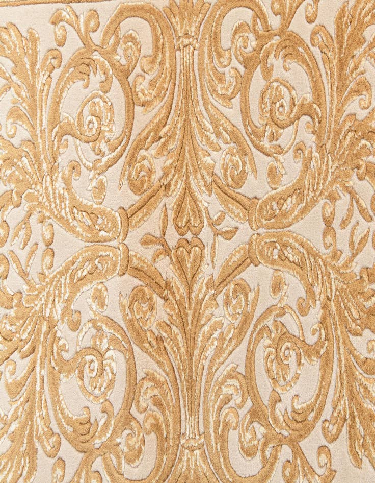 Detail image of  2' 8 x 4' 11  Hand Knotted Darya Wool Rug