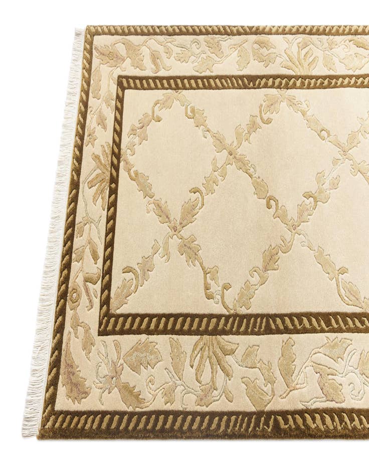 Detail image of  2' 11 x 4' 10  Hand Knotted Darya Wool Rug