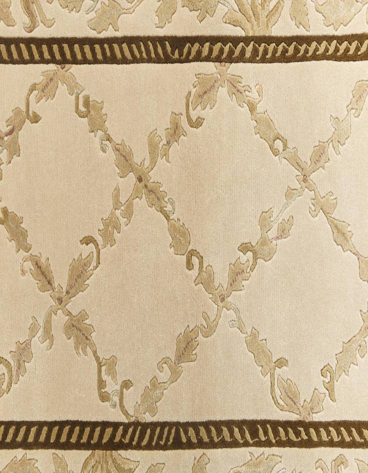 Detail image of  2' 11 x 4' 10  Hand Knotted Darya Wool Rug