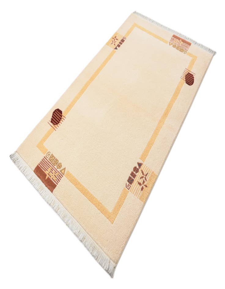 Detail image of  3' x 5' 3  Hand Knotted Darya Wool Rug