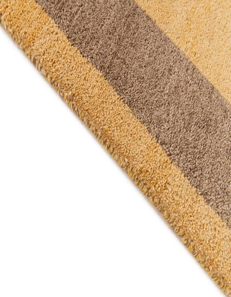 Detail image of  5' 5 x 8'  Hand Knotted Gabbeh Wool Rug