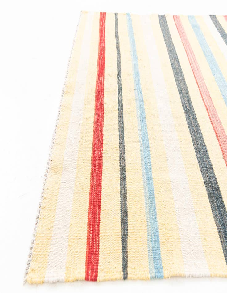 Detail image of  3' 10 x 5' 10  Hand Woven Kilim Maymana Wool Rug