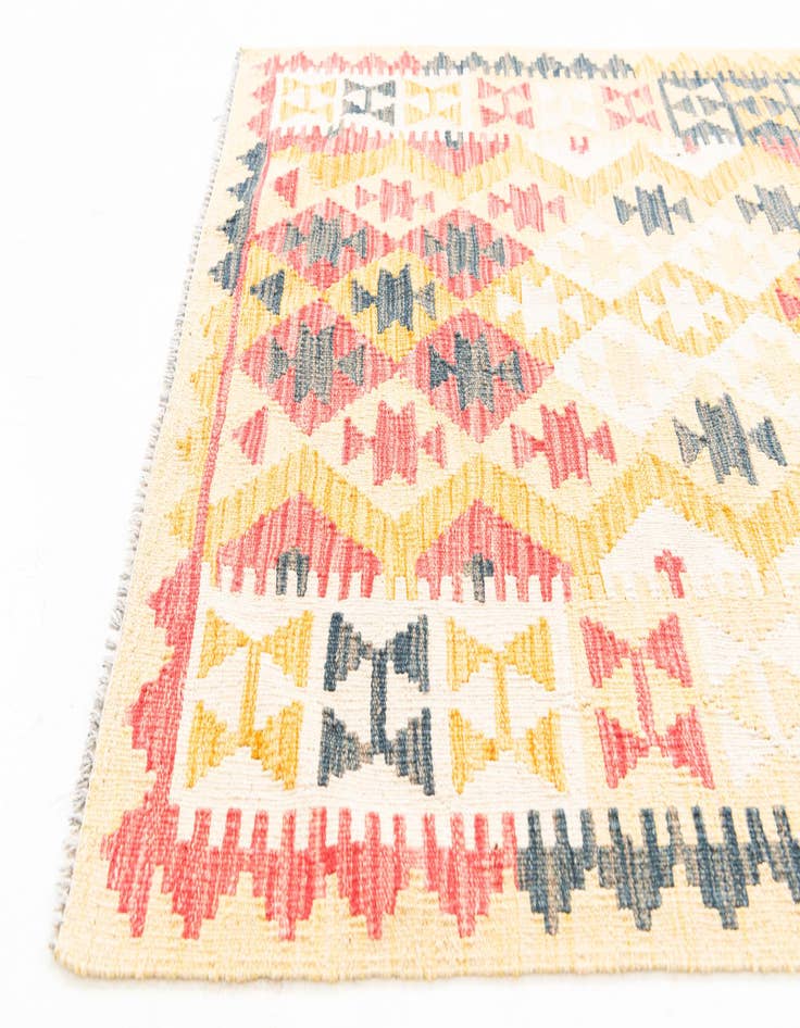 Detail image of  3' 6 x 6' 5  Hand Woven Kilim Maymana Wool Rug