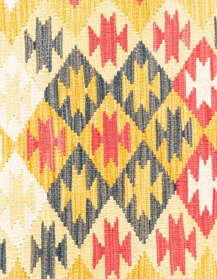 Detail image of  3' 6 x 6' 5  Hand Woven Kilim Maymana Wool Rug