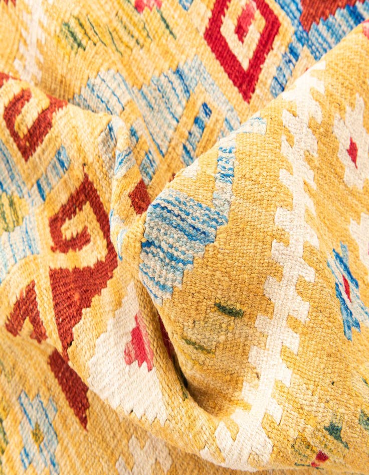Detail image of  3' 7 x 6' 5  Hand Woven Kilim Maymana Wool Rug