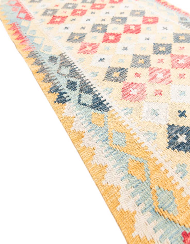 Detail image of  3' 5 x 6' 5  Hand Woven Kilim Maymana Wool Rug