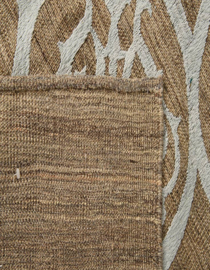 Detail image of  7' 3 x 9' 7  Hand Woven Kilim Modern Wool Rug