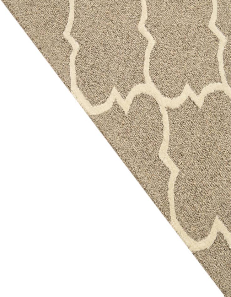 Detail image of  5' x 8' Luna Rug