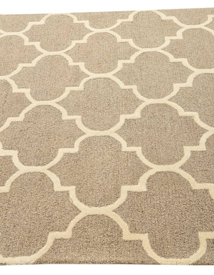 Detail image of  5' 1 x 8' Luna Rug