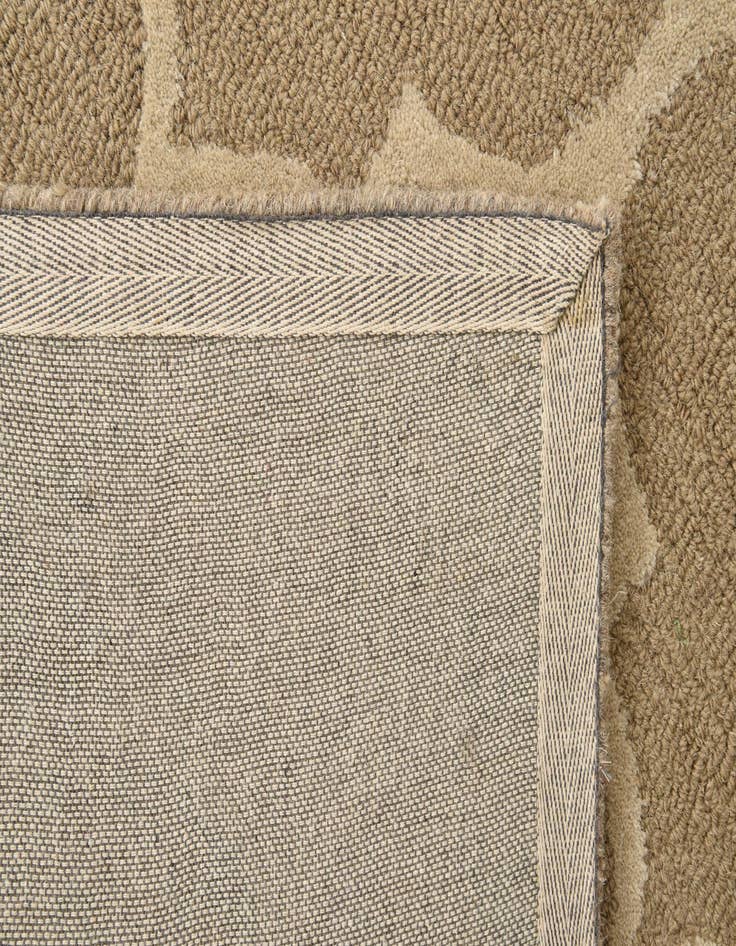 Detail image of  5' x 8' Luna Rug