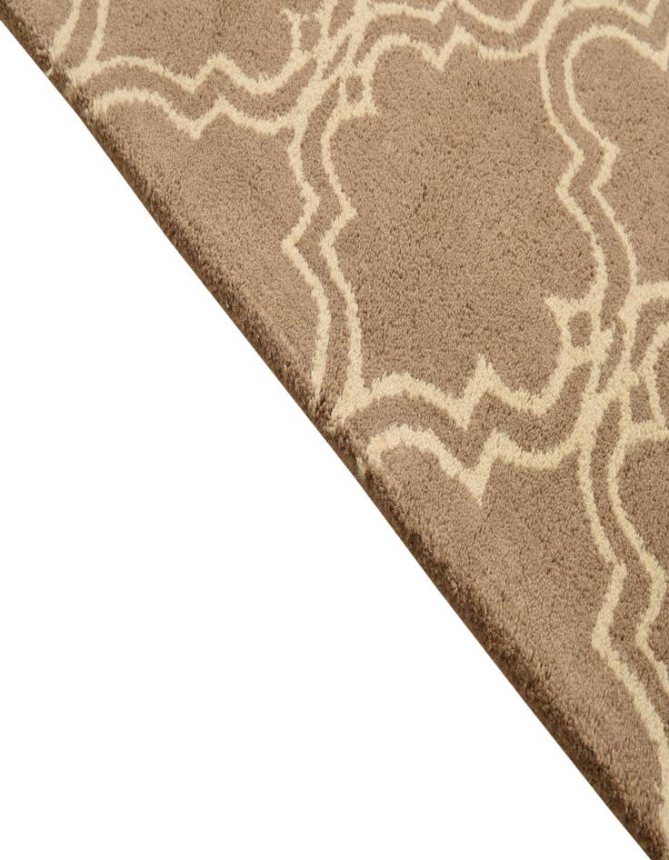 Detail image of  5' x 7' 11 Luna Wool Rug