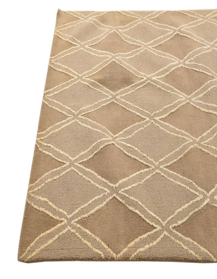 Detail image of  5' x 7' 10 Luna Wool Rug