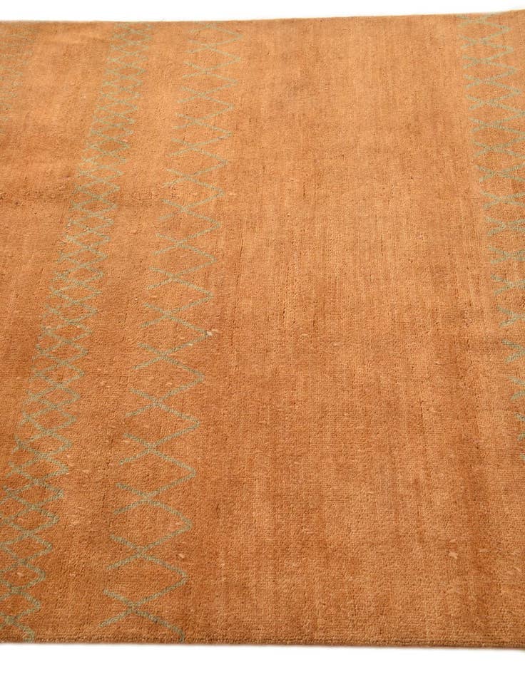 Detail image of  4' 7 x 6' 7  Hand Knotted Modern Ziegler Rug