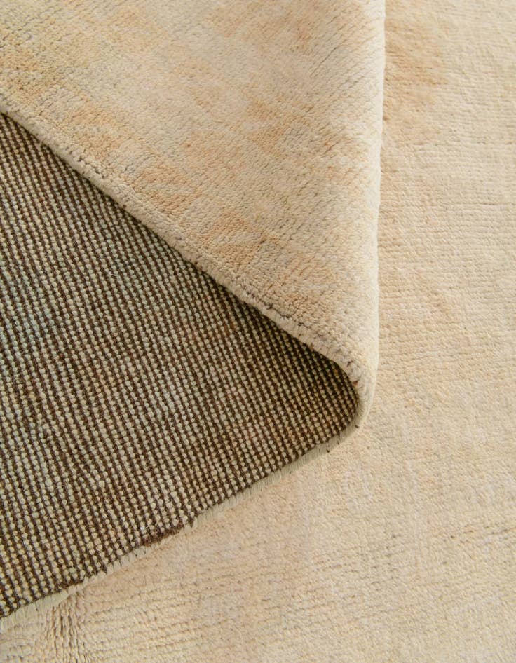 Detail image of  4' 1 x 6' 2  Hand Knotted Oushak Wool Rug