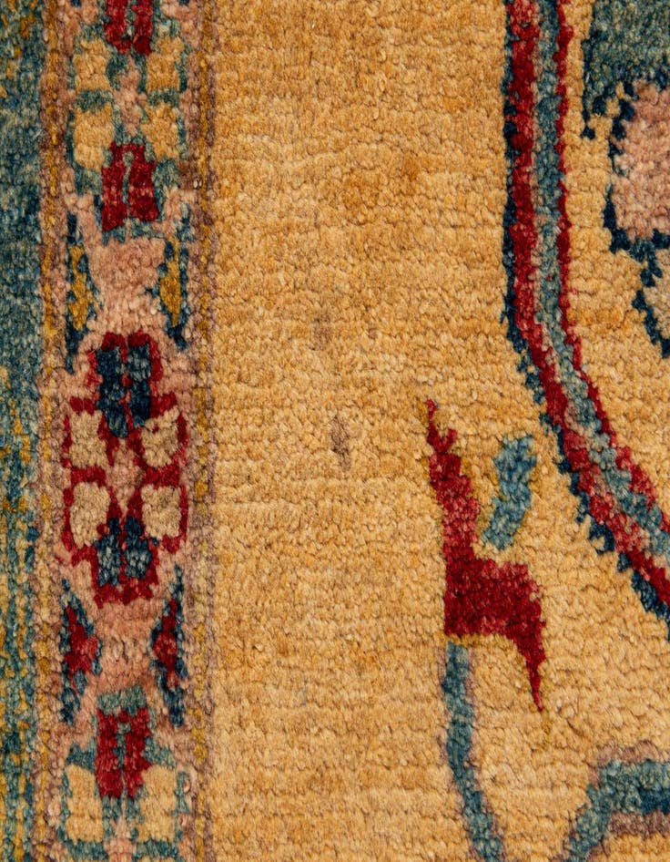 Detail image of  6' 7 x 9' 7  Hand Knotted Peshawar Ziegler Wool Rug