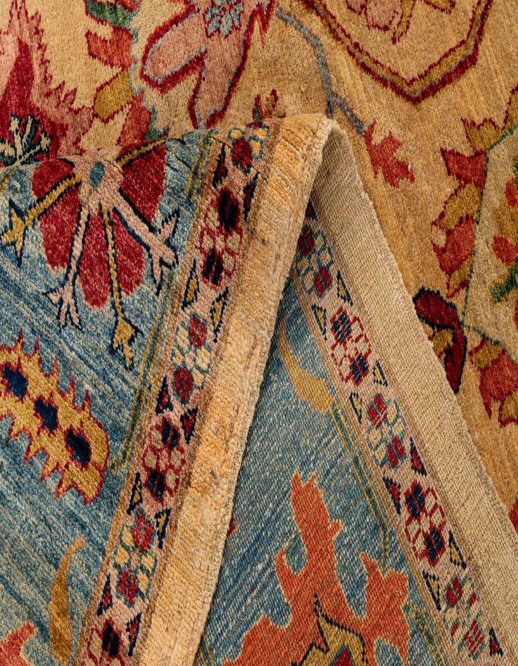 Detail image of  6' 7 x 9' 6  Hand Knotted Peshawar Ziegler Wool Rug