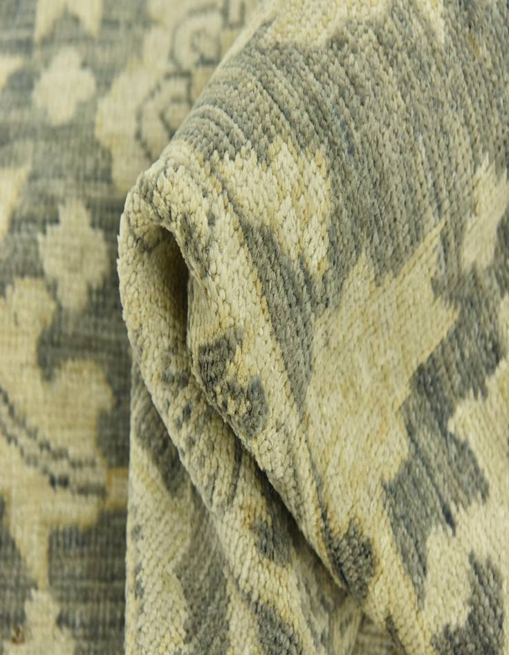 Detail image of  7' 1 x 10'  Hand Knotted Peshawar Ziegler Wool Rug