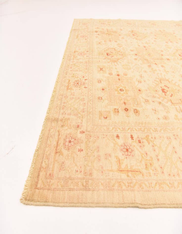 Detail image of  8' 2 x 9' 9  Hand Knotted Peshawar Ziegler Rug