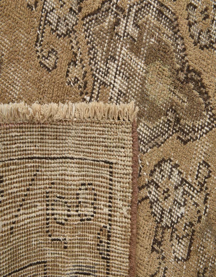 Detail image of  4' 6 x 5' 8  Hand Knotted Ultra Vintage Persian Wool Rug