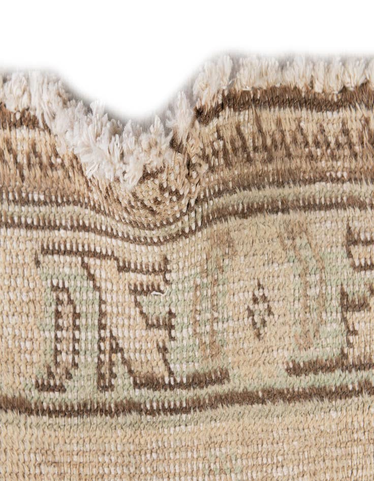 Detail image of  10' x 13' 3  Hand Knotted Ultra Vintage Wool Rug