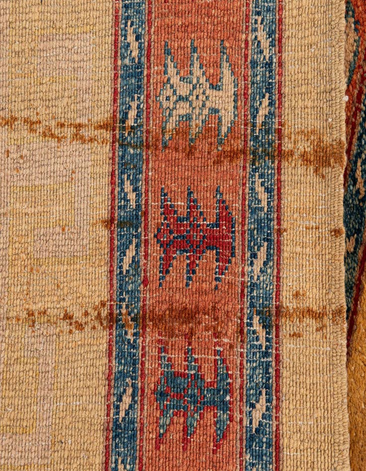 Detail image of  3' 4 x 5' 5  Hand Knotted Ziegler Wool Rug