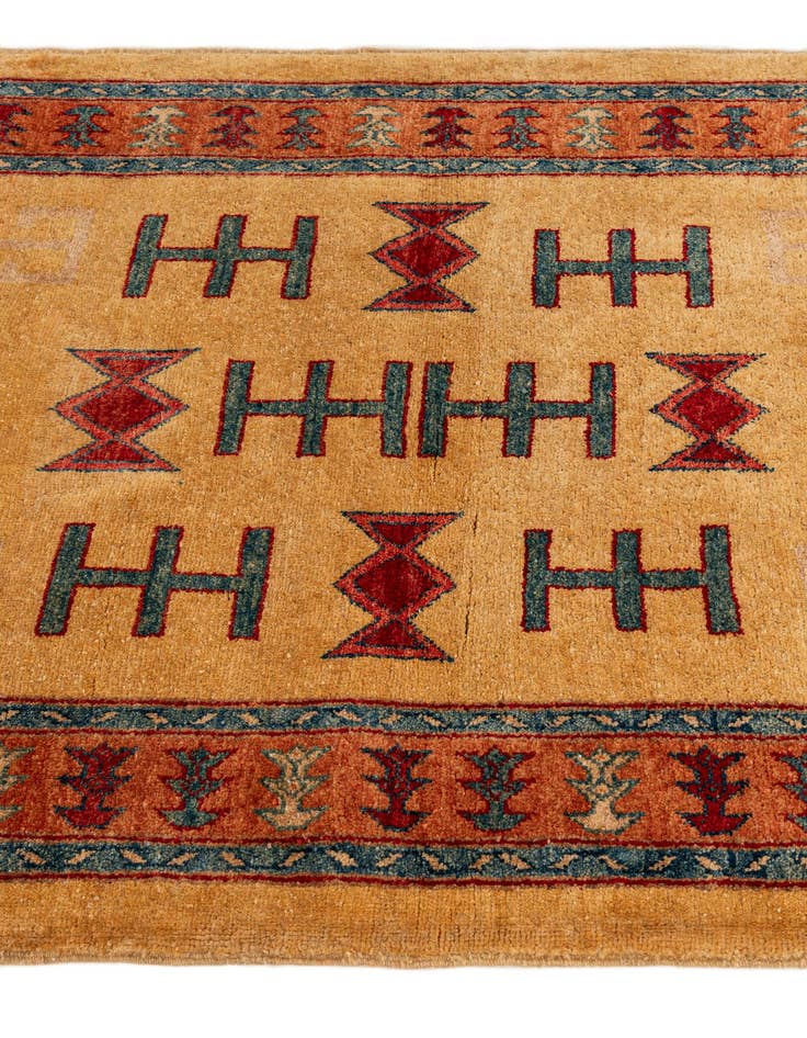 Detail image of  3' 4 x 5' 5  Hand Knotted Ziegler Wool Rug