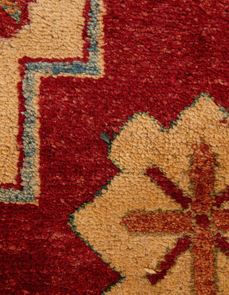 Detail image of  5' 8 x 7' 9  Hand Knotted Ziegler Wool Rug