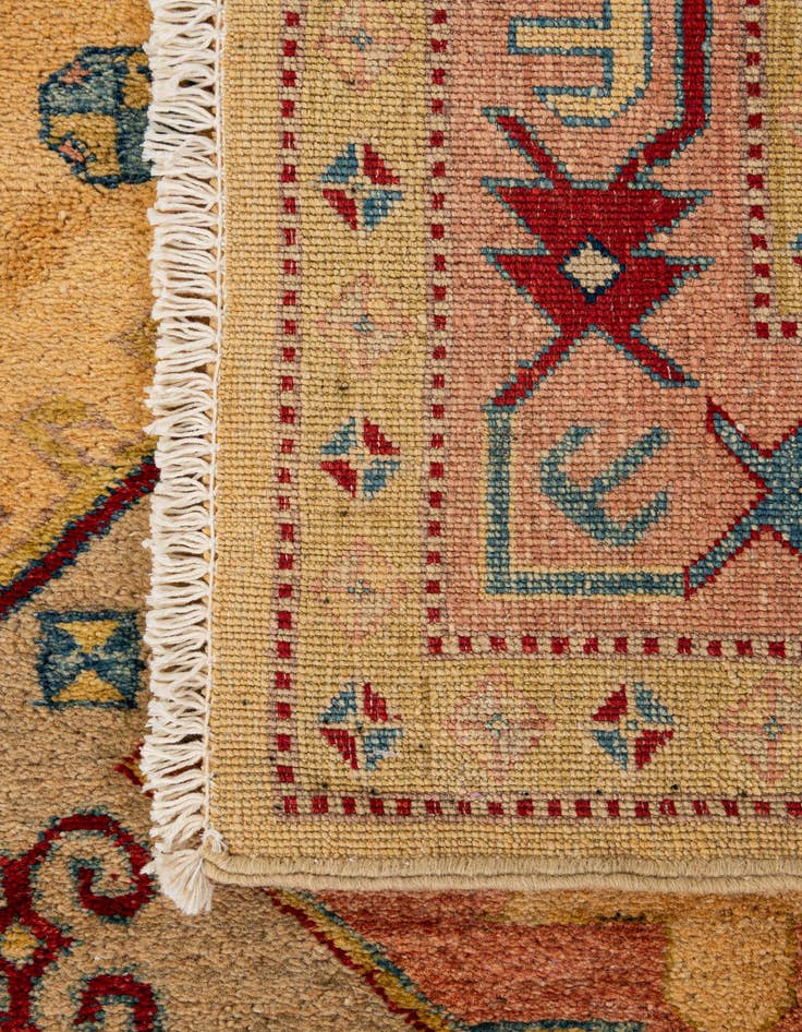Detail image of  5' 2 x 7' 7  Hand Knotted Ziegler Wool Rug