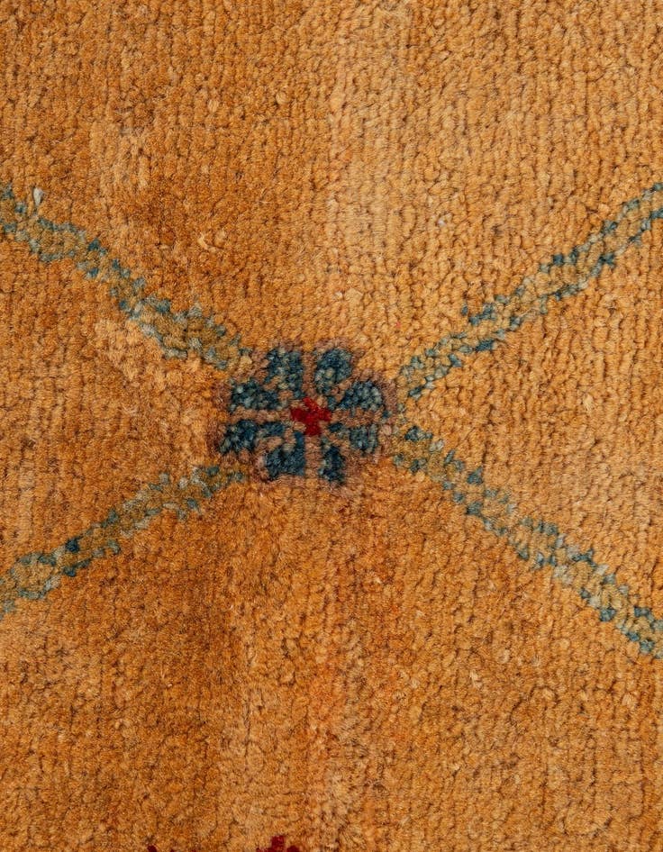 Detail image of  5' 9 x 7' 10  Hand Knotted Ziegler Wool Rug