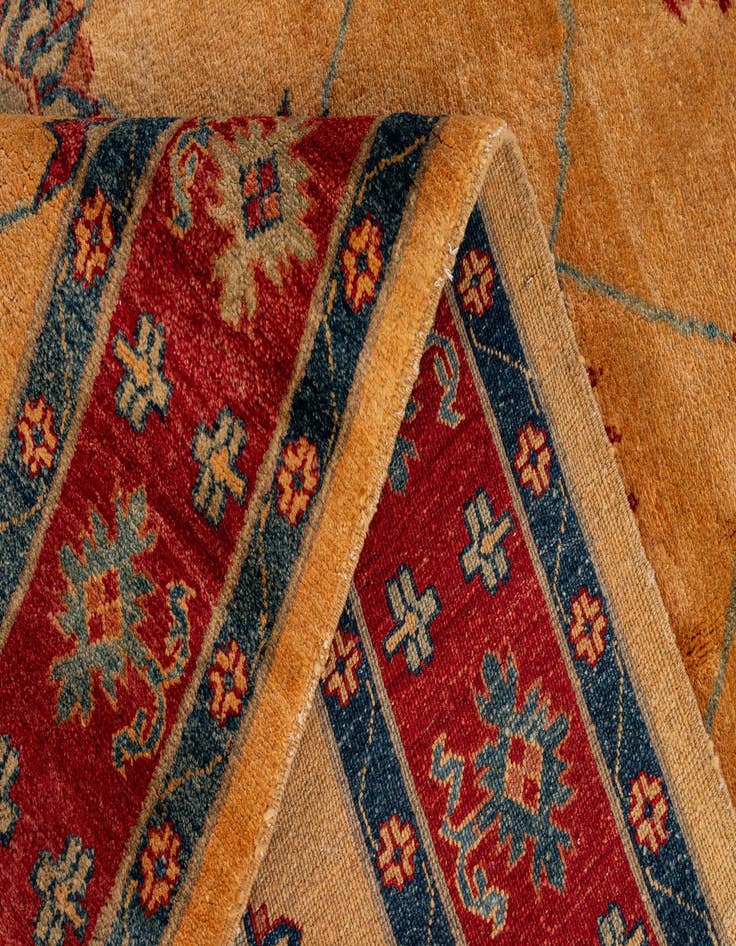 Detail image of  5' 9 x 7' 7  Hand Knotted Ziegler Wool Rug