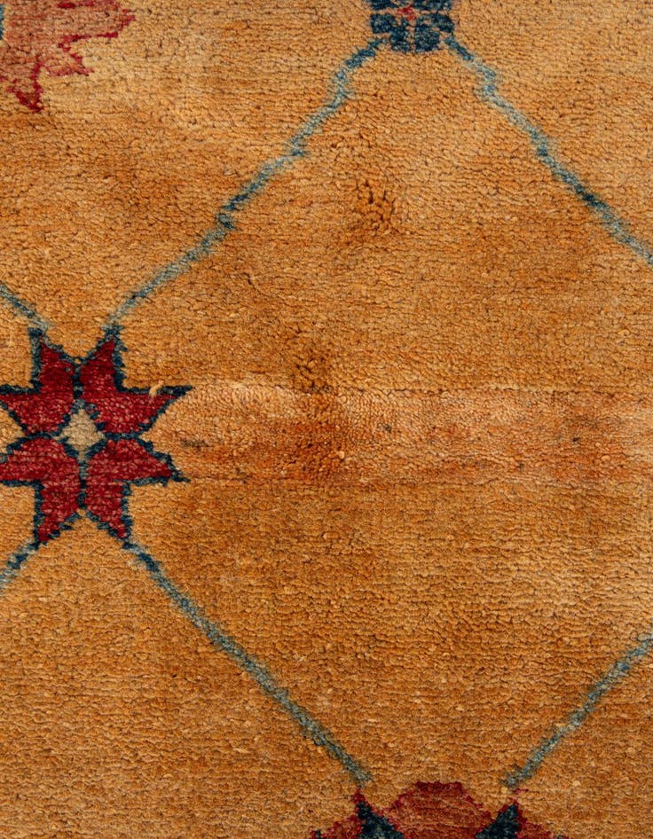 Detail image of  5' 9 x 7' 7  Hand Knotted Ziegler Wool Rug