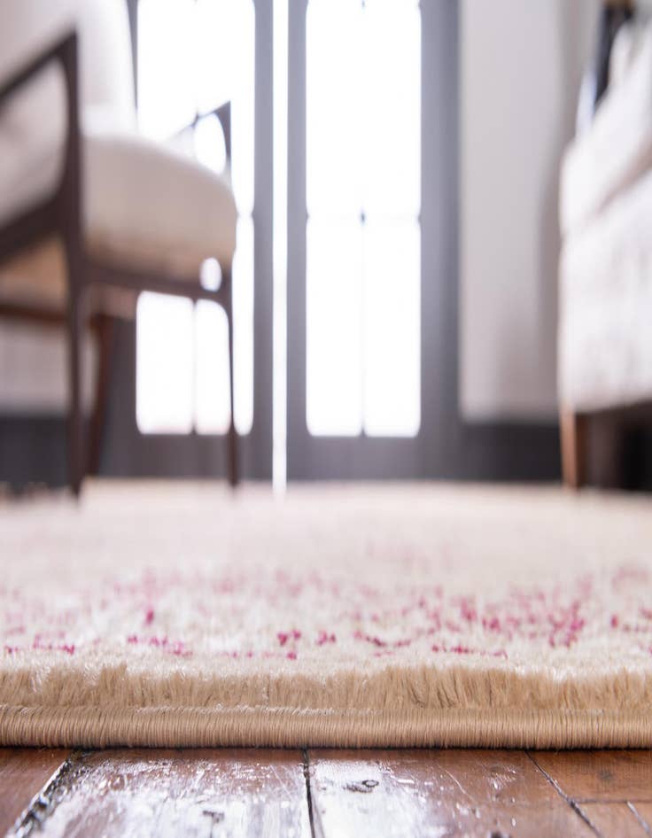 Detail image of  8' x 8' Aditi Round Rug