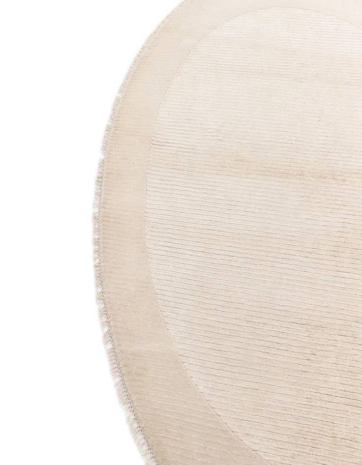 Detail image of  6' 6 x 6' 6  Hand Knotted Darya Wool Round Rug