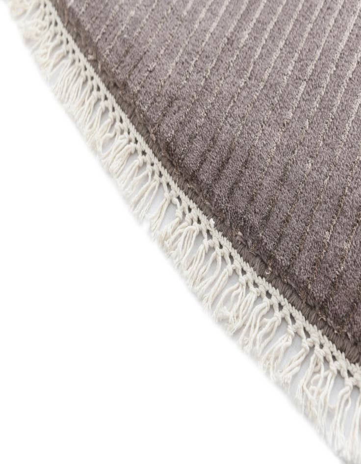 Detail image of  6' 7 x 6' 7  Hand Knotted Darya Wool Round Rug