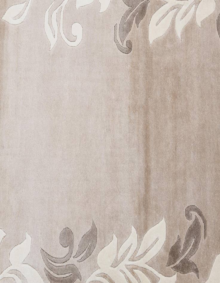 Detail image of  2' 7 x 9' 11  Hand Knotted Darya Wool Runner Rug